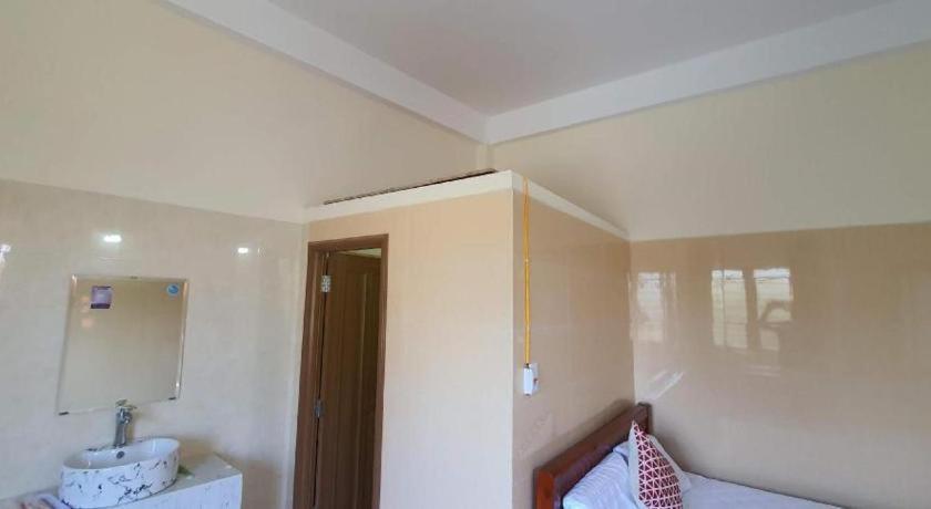Spot On 1021 Dai Thang Motel Da Nang Exterior photo